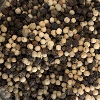pepper and salt epicerie sarlat trois poivres 1